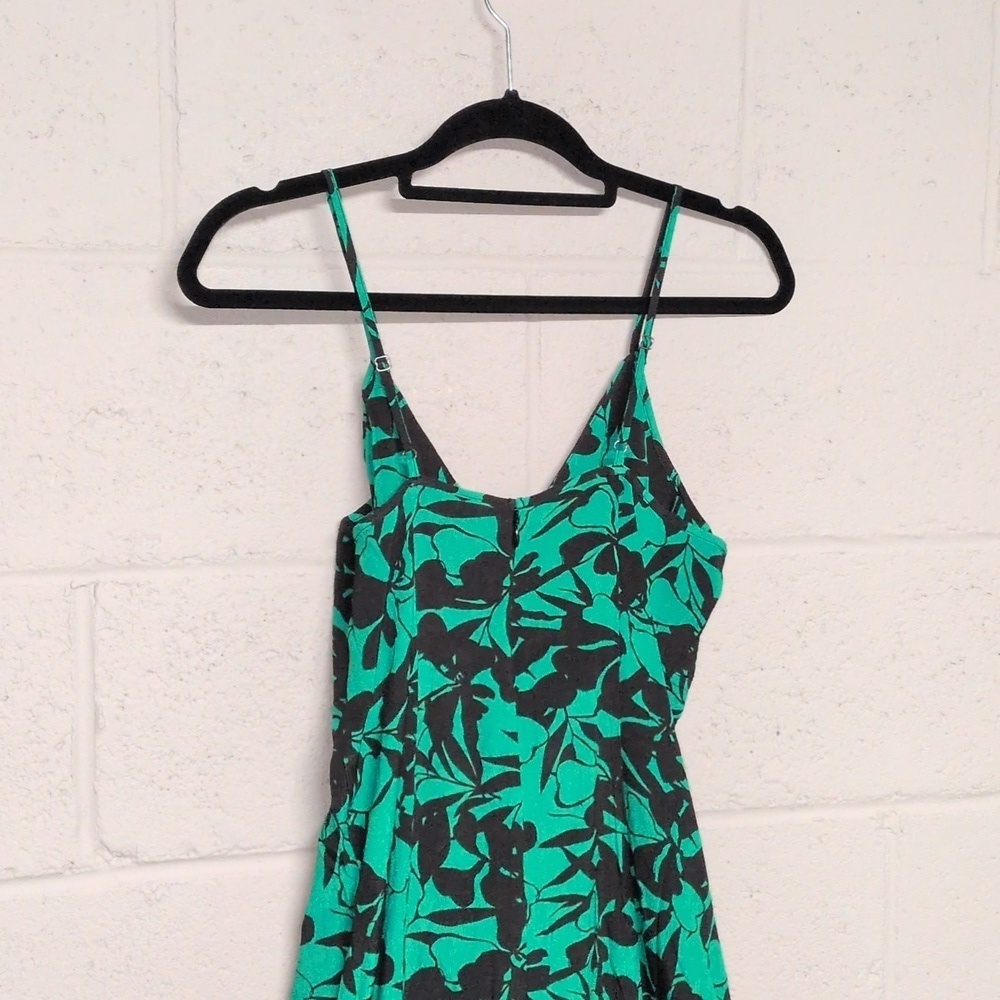 Resortwear Maxi Dress, XS, NWT, Tropical Floral, Vacation Ready - Picture 7 of 13
